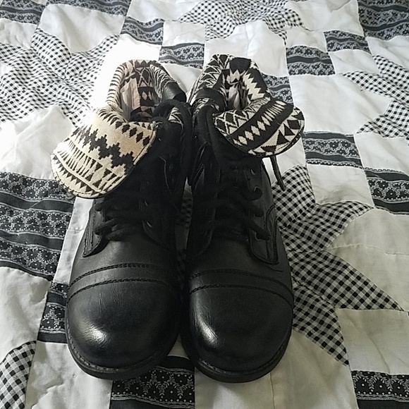 Aeropostale Shoes - Biker boots